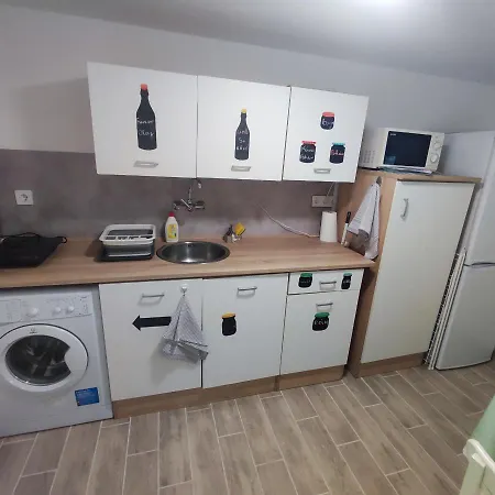 Csigabiga Apartman Apartment *